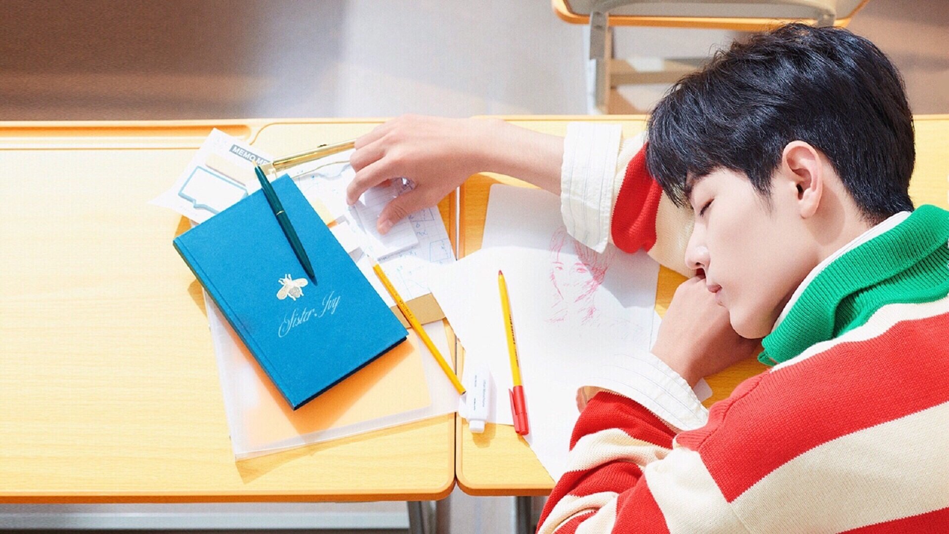 压哨绝杀后暴怒撕衣!阿圭罗为何引爆全场?这不仅仅是胜利