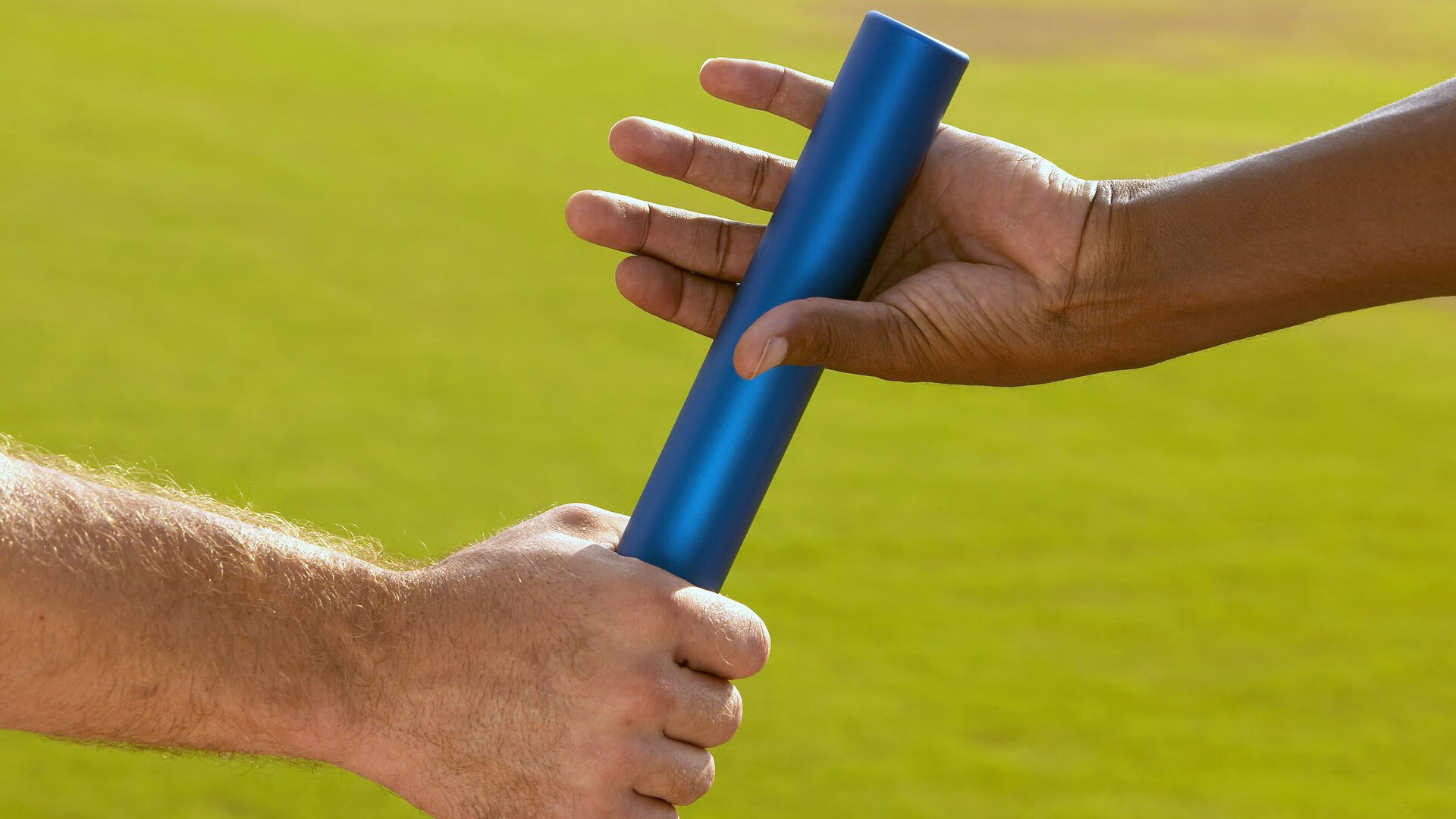 安哥拉碾压尤文？跨界风暴背后，F1赛道上的恩佐正在改写年度争冠剧本！